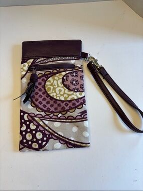 Thirty One Wristlet Phone Pouch in Plum Paisley 8” x 4.5”